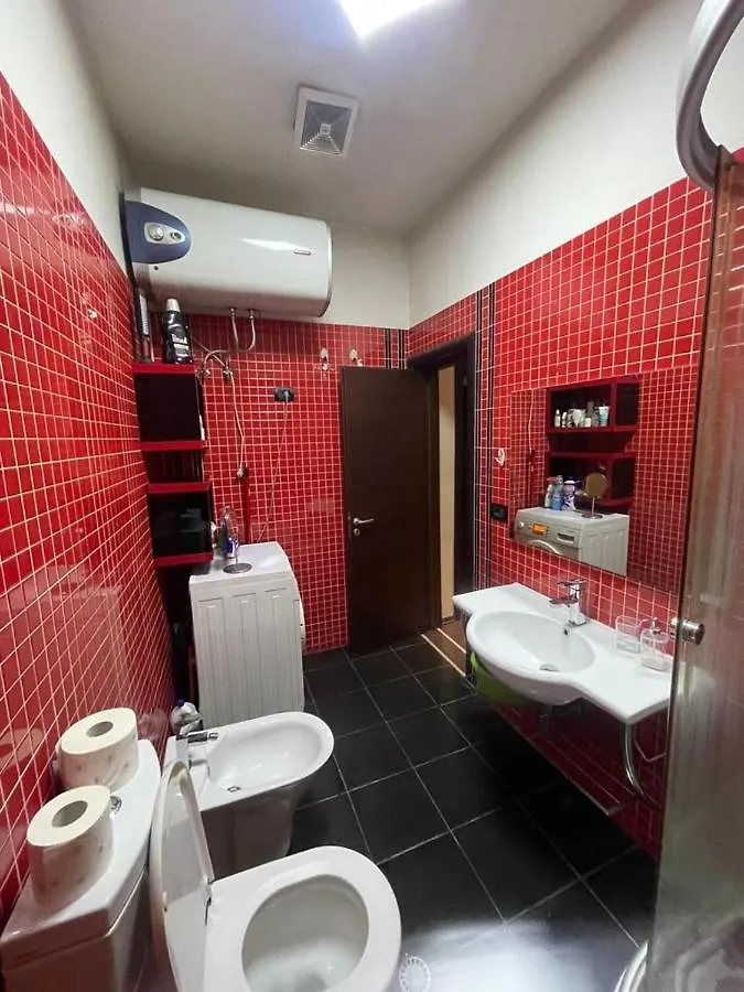 Luxury Apartment City Centre Тирана