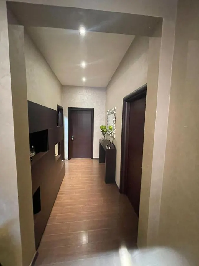 Luxury Apartment City Centre Тирана 0*,  Албания